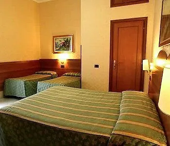 Hotel Teti Rom 2*,  Italien